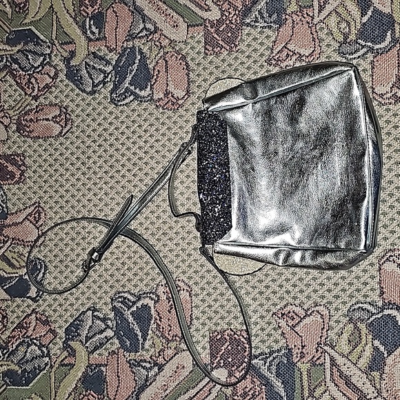 Disney X Danielle Nicole sequin crossbody satche top-handle blue metallic silver - Picture 3 of 7